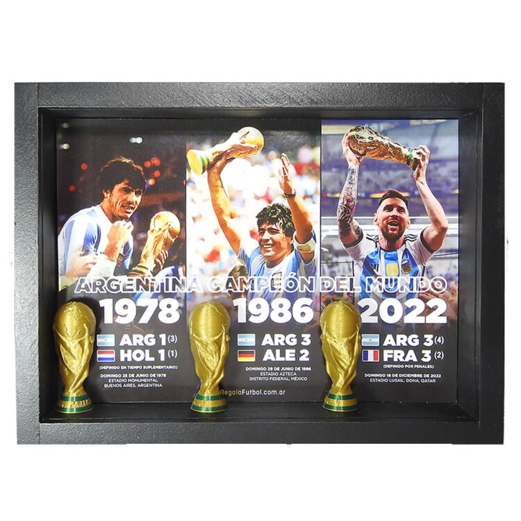 TRIPLE COPA